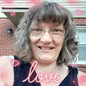 Meet your Posher, Janet